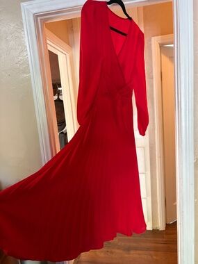 NWT Red Pleated Retro Dress by S. Deer ♥️ Holiday, Flowy, Romantic Size Large